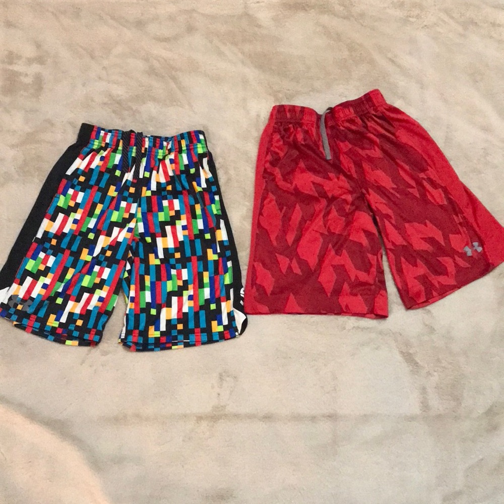 Boys Under Armour Shorts Youth Medium